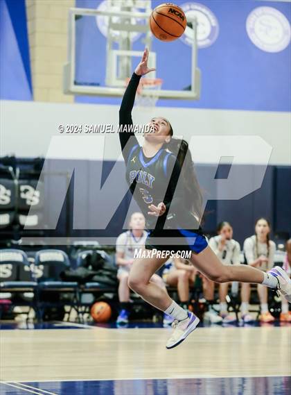 Thumbnail 1 in East vs West (Battle of the Valley All-Star Game) photogallery.