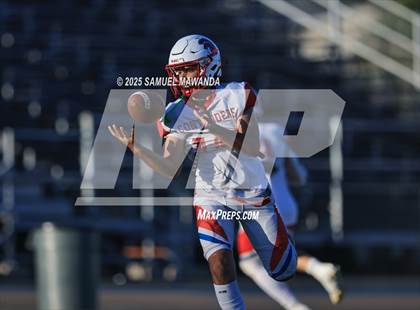 Thumbnail 3 in Faith Baptist vs Milken photogallery.