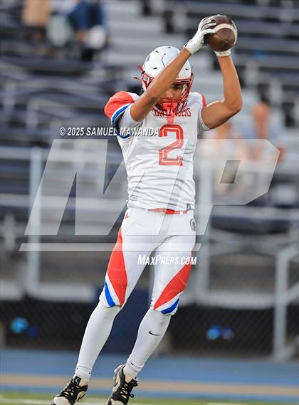 Thumbnail 2 in Faith Baptist vs Milken photogallery.