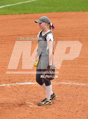 Boerne vs Burbank (SAISD Softball Tournament)