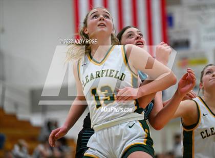Thumbnail 1 in Clearfield vs Farmington photogallery.
