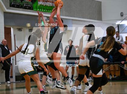 Thumbnail 3 in Clearfield vs Farmington photogallery.