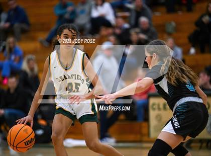 Thumbnail 3 in Clearfield vs Farmington photogallery.