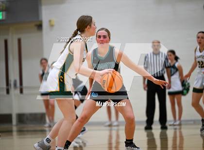 Thumbnail 2 in Clearfield vs Farmington photogallery.