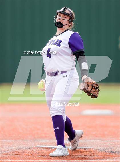 Thumbnail 3 in Wylie vs Brock (Brock Classic) photogallery.
