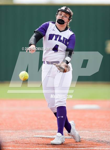 Thumbnail 2 in Wylie vs Brock (Brock Classic) photogallery.