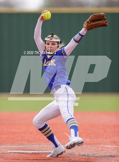 Thumbnail 1 in Wylie vs Brock (Brock Classic) photogallery.