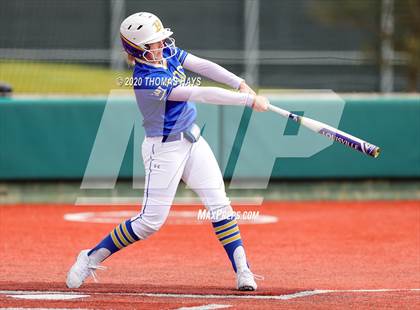 Thumbnail 2 in Wylie vs Brock (Brock Classic) photogallery.