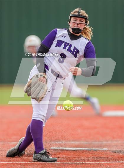 Thumbnail 1 in Wylie vs Brock (Brock Classic) photogallery.