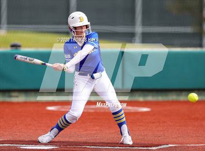 Thumbnail 1 in Wylie vs Brock (Brock Classic) photogallery.
