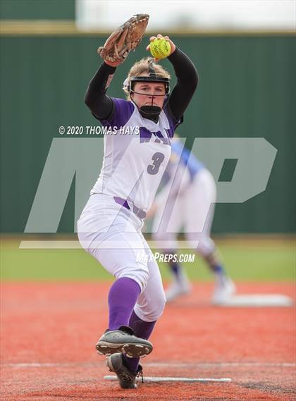 Thumbnail 3 in Wylie vs Brock (Brock Classic) photogallery.