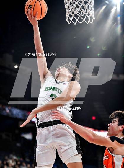 Thumbnail 1 in Pacifica Christian vs. Fairmont Prep (CIF SS DIV 2AA Championship) photogallery.