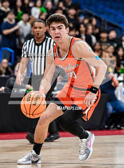 Thumbnail 2 in Pacifica Christian vs. Fairmont Prep (CIF SS DIV 2AA Championship) photogallery.