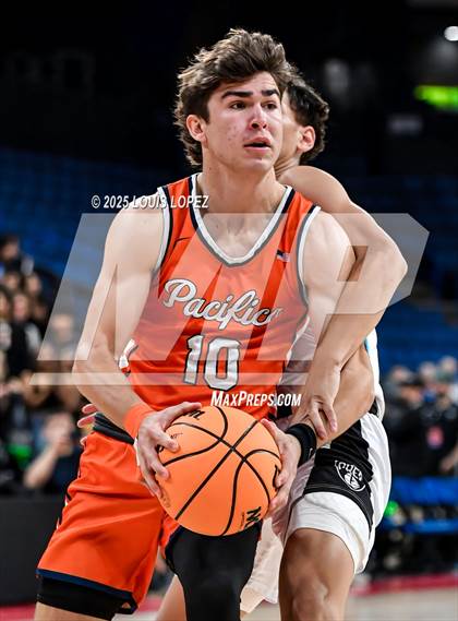 Thumbnail 1 in Pacifica Christian vs. Fairmont Prep (CIF SS DIV 2AA Championship) photogallery.