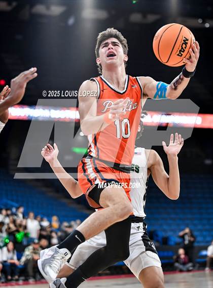 Thumbnail 2 in Pacifica Christian vs. Fairmont Prep (CIF SS DIV 2AA Championship) photogallery.