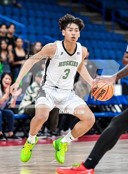 Thumbnail 1 in Pacifica Christian vs. Fairmont Prep (CIF SS DIV 2AA Championship) photogallery.