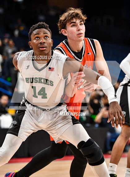 Thumbnail 3 in Pacifica Christian vs. Fairmont Prep (CIF SS DIV 2AA Championship) photogallery.