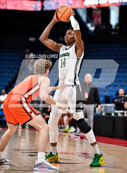 Thumbnail 1 in Pacifica Christian vs. Fairmont Prep (CIF SS DIV 2AA Championship) photogallery.