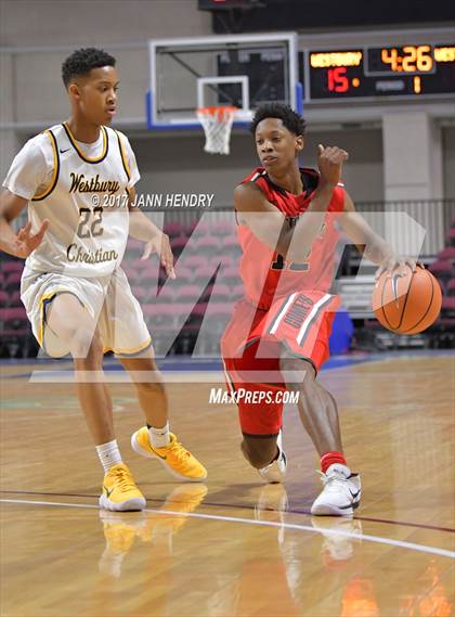 Thumbnail 3 in Westchester vs. Westbury Christian (Tarkanian Classic) photogallery.
