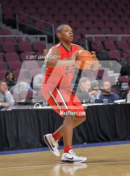 Thumbnail 2 in Westchester vs. Westbury Christian (Tarkanian Classic) photogallery.