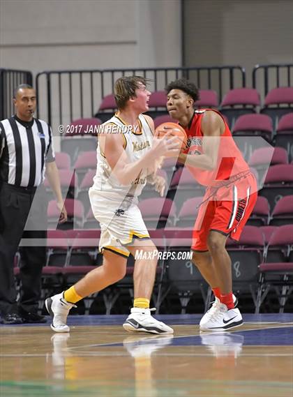 Thumbnail 3 in Westchester vs. Westbury Christian (Tarkanian Classic) photogallery.