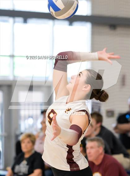 Thumbnail 1 in Desert Hills vs. Salpointe Catholic (Nike Tournament of Champions – Southwest) photogallery.