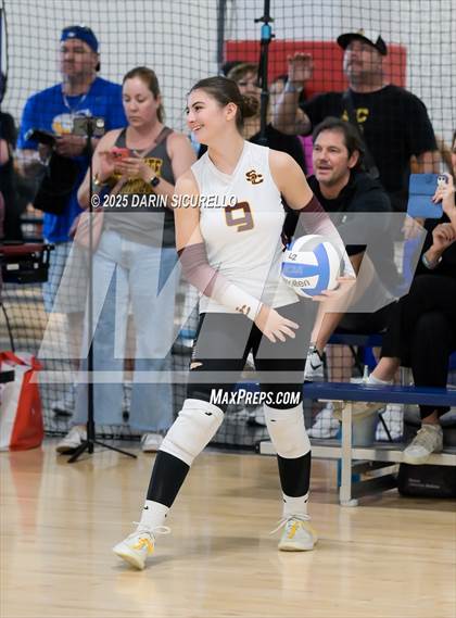 Thumbnail 3 in Desert Hills vs. Salpointe Catholic (Nike Tournament of Champions – Southwest) photogallery.