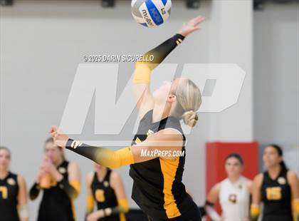 Thumbnail 3 in Desert Hills vs. Salpointe Catholic (Nike Tournament of Champions – Southwest) photogallery.
