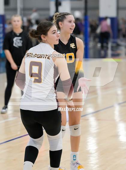 Thumbnail 2 in Desert Hills vs. Salpointe Catholic (Nike Tournament of Champions – Southwest) photogallery.
