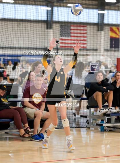 Thumbnail 1 in Desert Hills vs. Salpointe Catholic (Nike Tournament of Champions – Southwest) photogallery.