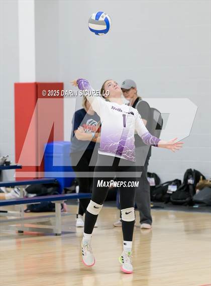 Thumbnail 1 in Desert Hills vs. Salpointe Catholic (Nike Tournament of Champions – Southwest) photogallery.