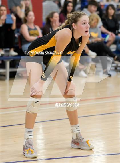 Thumbnail 1 in Desert Hills vs. Salpointe Catholic (Nike Tournament of Champions – Southwest) photogallery.