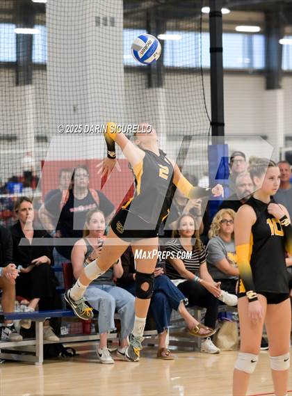 Thumbnail 3 in Desert Hills vs. Salpointe Catholic (Nike Tournament of Champions – Southwest) photogallery.