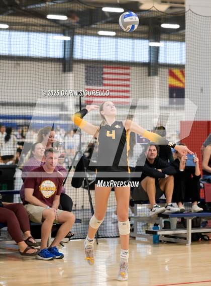 Thumbnail 2 in Desert Hills vs. Salpointe Catholic (Nike Tournament of Champions – Southwest) photogallery.