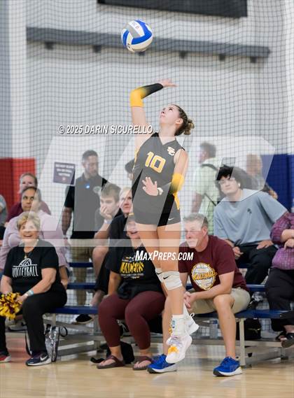 Thumbnail 1 in Desert Hills vs. Salpointe Catholic (Nike Tournament of Champions – Southwest) photogallery.