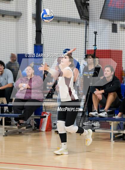 Thumbnail 2 in Desert Hills vs. Salpointe Catholic (Nike Tournament of Champions – Southwest) photogallery.