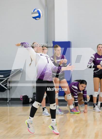 Thumbnail 3 in Desert Hills vs. Salpointe Catholic (Nike Tournament of Champions – Southwest) photogallery.