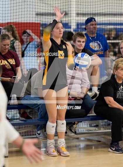 Thumbnail 1 in Desert Hills vs. Salpointe Catholic (Nike Tournament of Champions – Southwest) photogallery.
