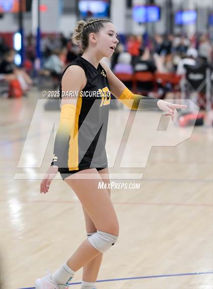 Thumbnail 3 in Desert Hills vs. Salpointe Catholic (Nike Tournament of Champions – Southwest) photogallery.