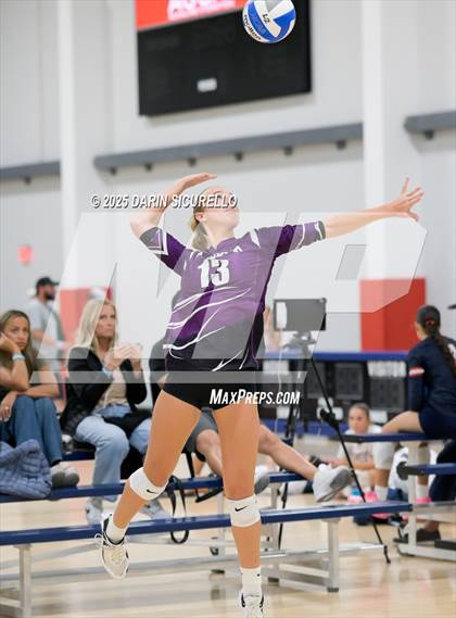 Thumbnail 3 in Desert Hills vs. Salpointe Catholic (Nike Tournament of Champions – Southwest) photogallery.