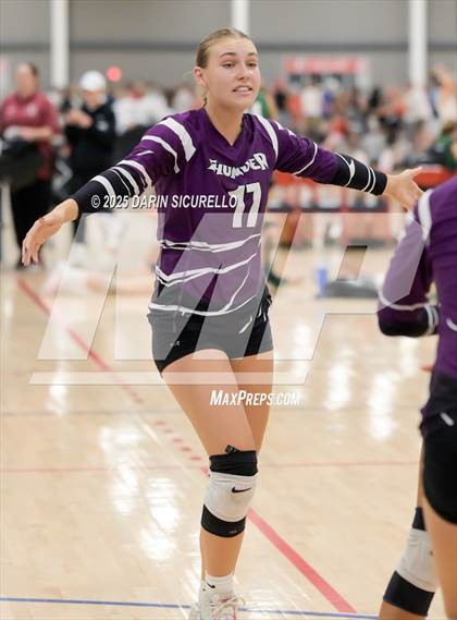 Thumbnail 2 in Desert Hills vs. Salpointe Catholic (Nike Tournament of Champions – Southwest) photogallery.