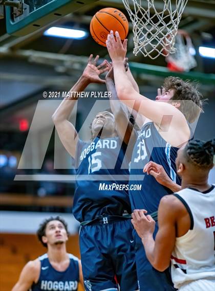 Thumbnail 1 in Hoggard vs New Bern (Holiday in the Pines Tournament) photogallery.