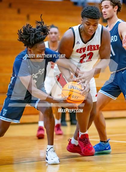 Thumbnail 1 in Hoggard vs New Bern (Holiday in the Pines Tournament) photogallery.