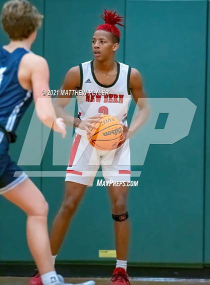 Thumbnail 1 in Hoggard vs New Bern (Holiday in the Pines Tournament) photogallery.