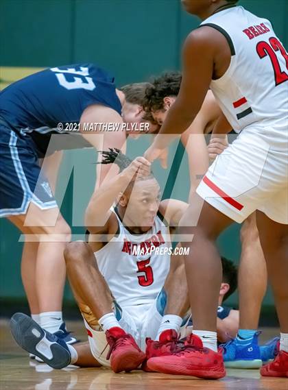 Thumbnail 3 in Hoggard vs New Bern (Holiday in the Pines Tournament) photogallery.