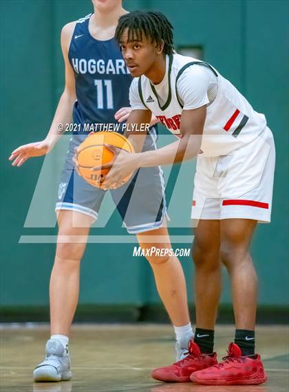 Thumbnail 1 in Hoggard vs New Bern (Holiday in the Pines Tournament) photogallery.