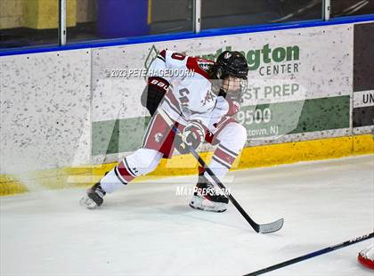 Thumbnail 2 in Randolph vs. Morristown-Beard photogallery.