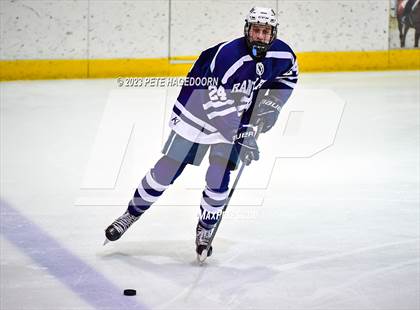 Thumbnail 3 in Randolph vs. Morristown-Beard photogallery.