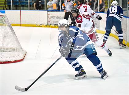 Thumbnail 1 in Randolph vs. Morristown-Beard photogallery.