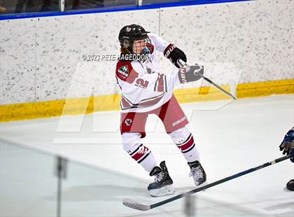 Thumbnail 1 in Randolph vs. Morristown-Beard photogallery.